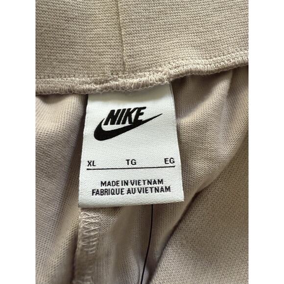 Nike Loose Fit Womens Shorts Size Xl Taupe Cotton Running Walking Athleisure - Picture 7 of 9